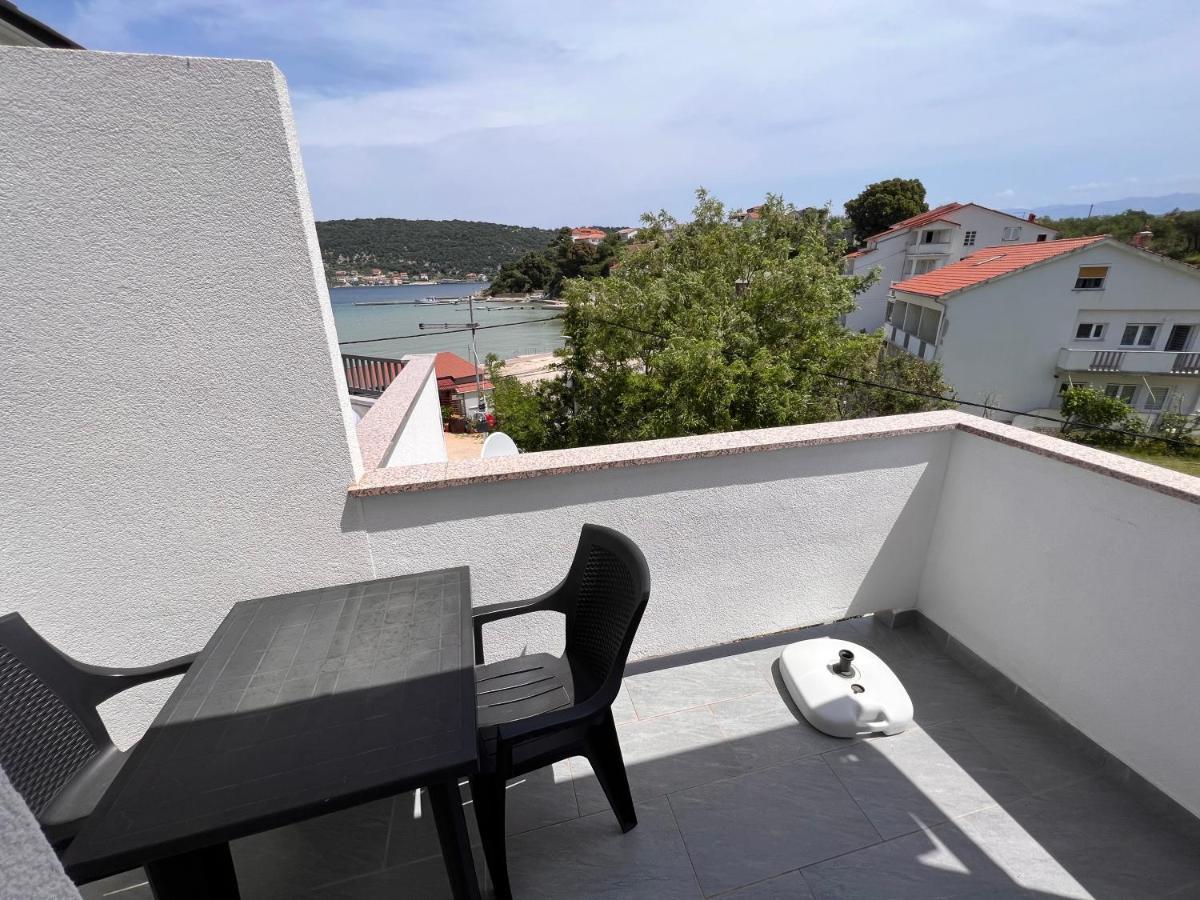 Apartmani Premijer-Rab Supetarska Draga Exterior photo
